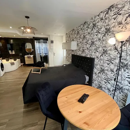 La Balneo De Margot ! -043 Apartment